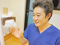 歯科院長　寺本 浩平